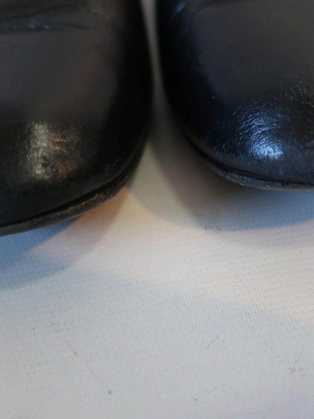 Authentic Womens Chanel Black Leather CC Flat Loafer Shoes 35.5 US/5 - Picture 6 of 16